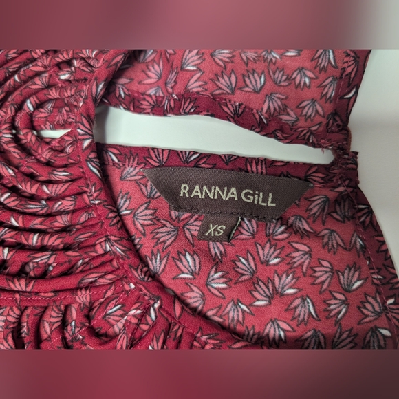 Anthropologie Ranna Gill Women XS Tank Blouse Red Cutout Neckline Ruffle Sleeve - Picture 3 of 10